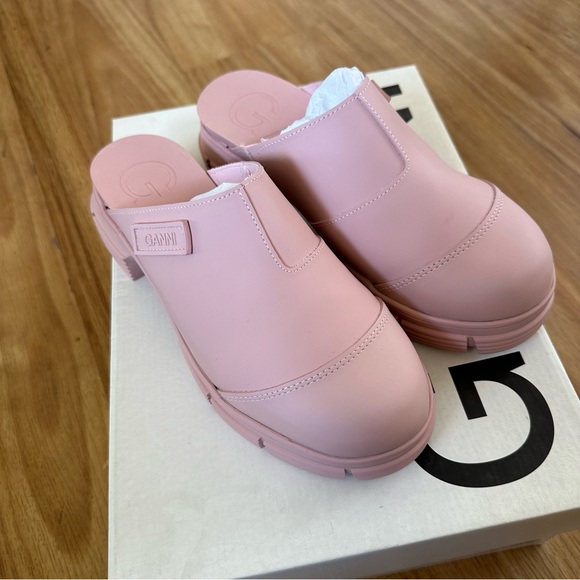 NIB Pink Ganni Rubber Clogs - Picture 5 of 6